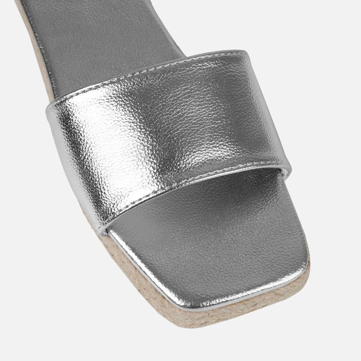 Alohi Silver Cracked Espadrille Flatform Slides - Image 4