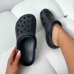 Cruz Black Moulded Flat Clogs