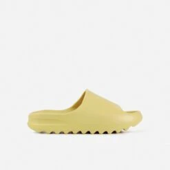 Sand Bone Moulded Sliders